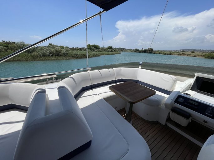 Princess 85 (009) | Экстерьер 12