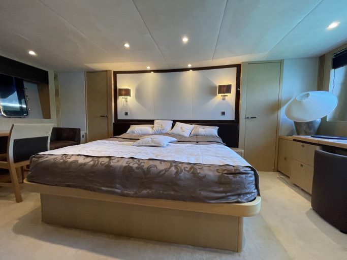 Princess 85 (009) | Интерьер 20