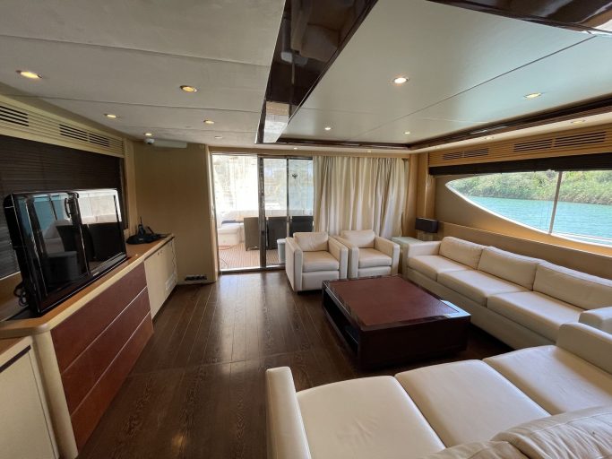 Princess 85 (009) | Интерьер 2