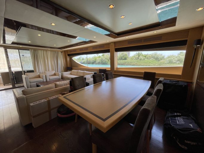 Princess 85 (009) | Интерьер 3