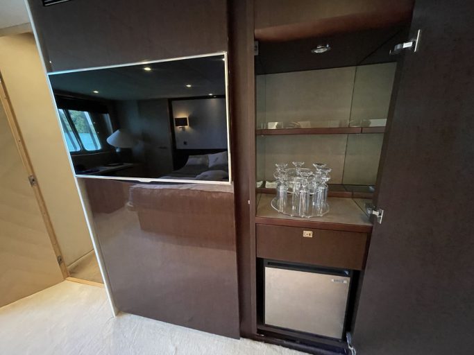 Princess 85 (009) | Интерьер 23