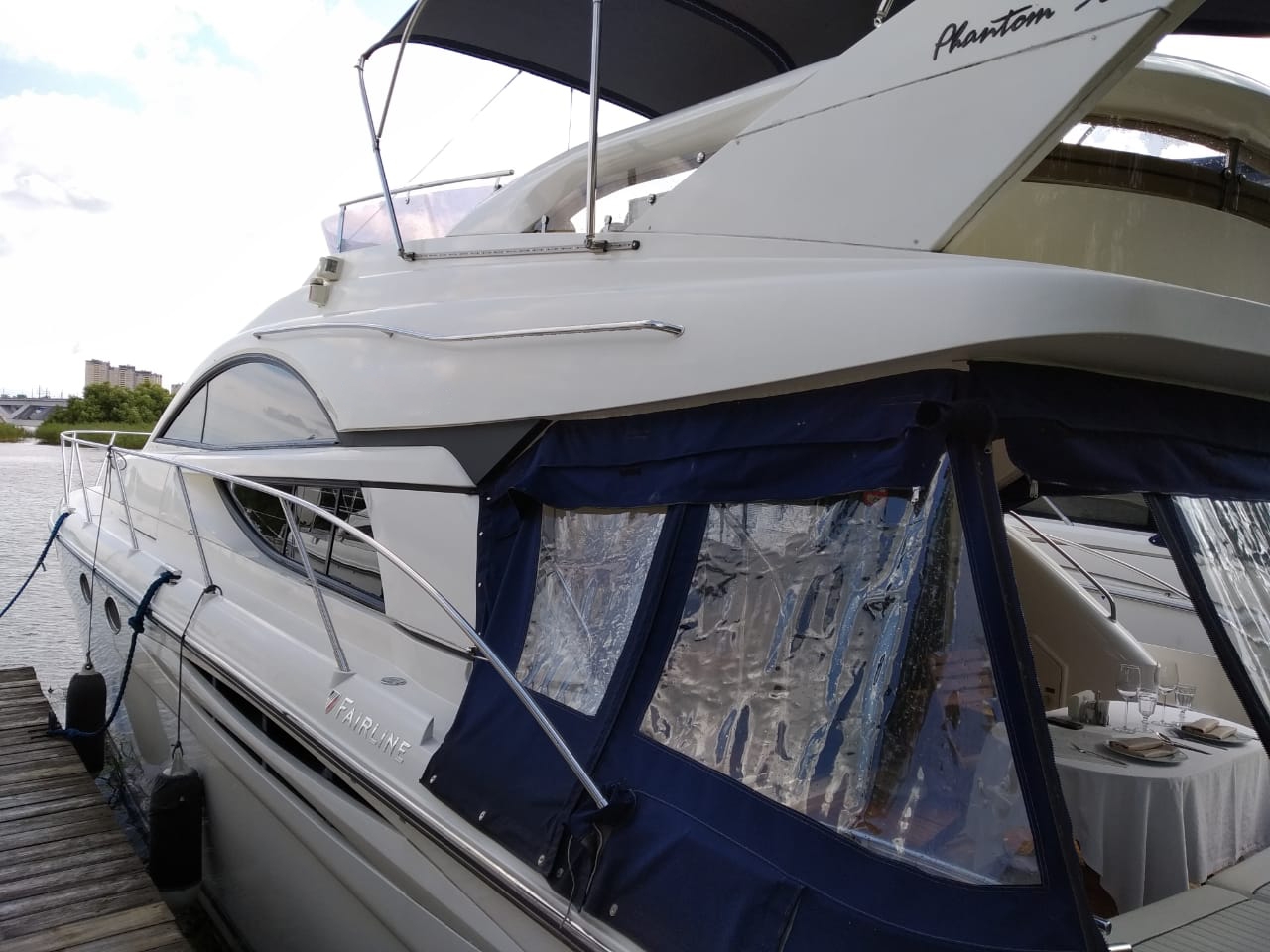 Fairline Phantom 50 | Экстерьер 8