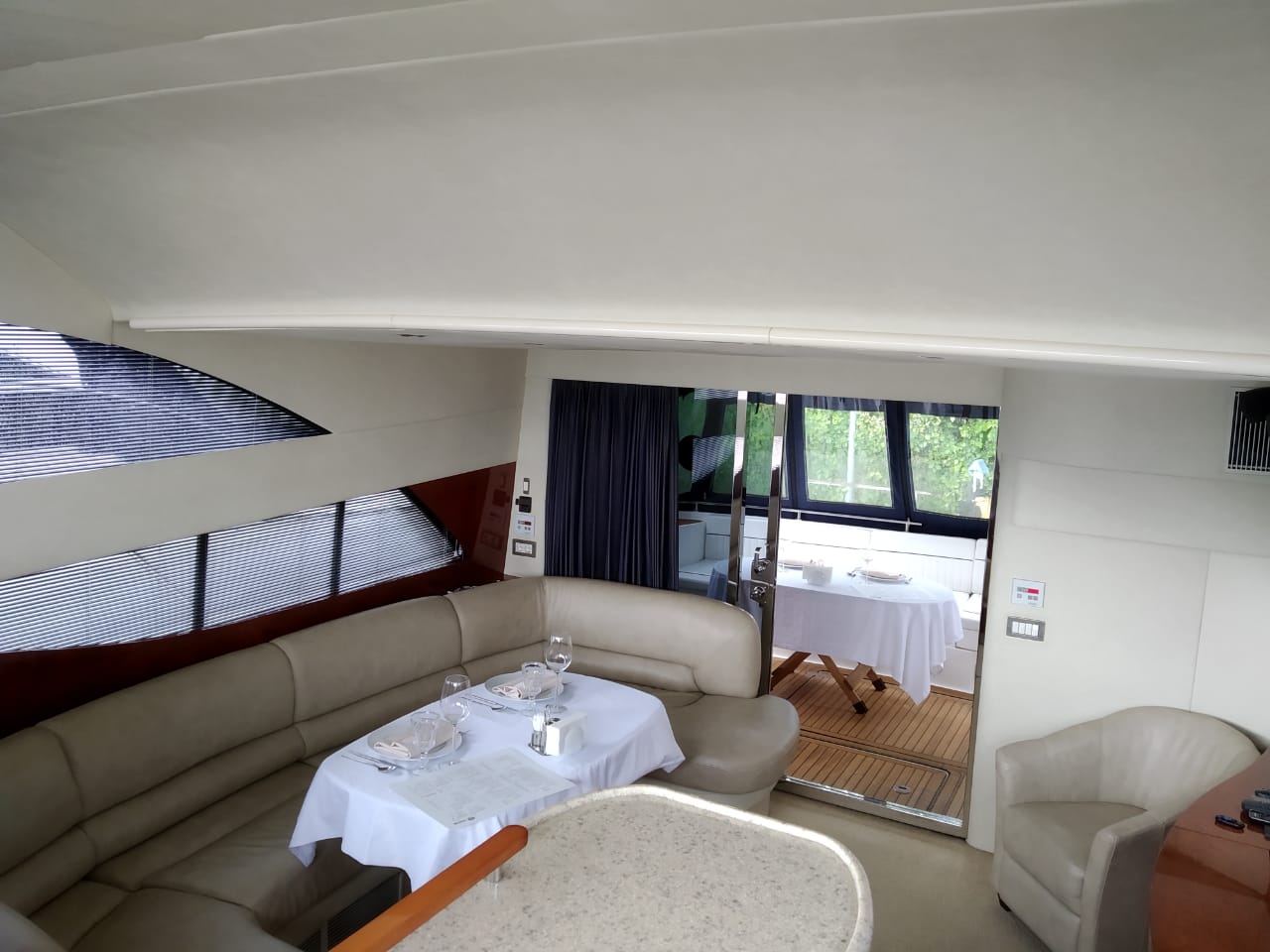Fairline Phantom 50 | Интерьер 1