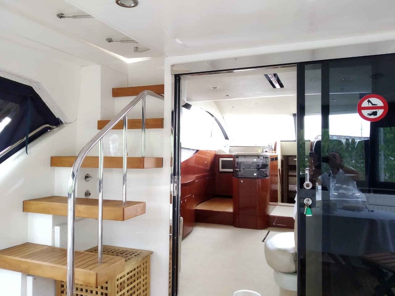 Fairline Phantom 50 | Интерьер 2