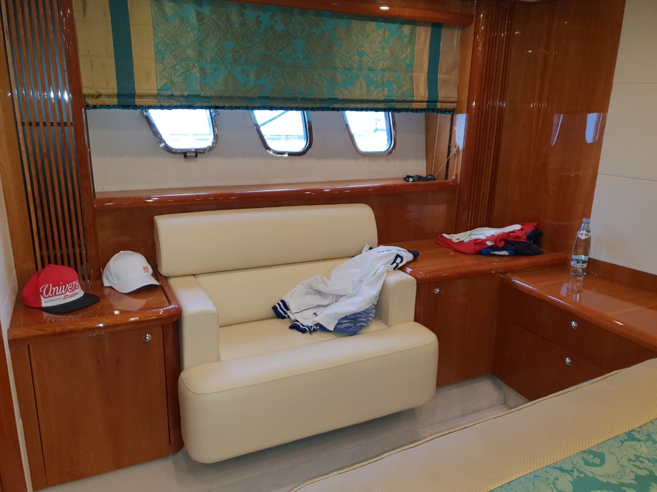 Sunseeker Predator 72 | Интерьер 9