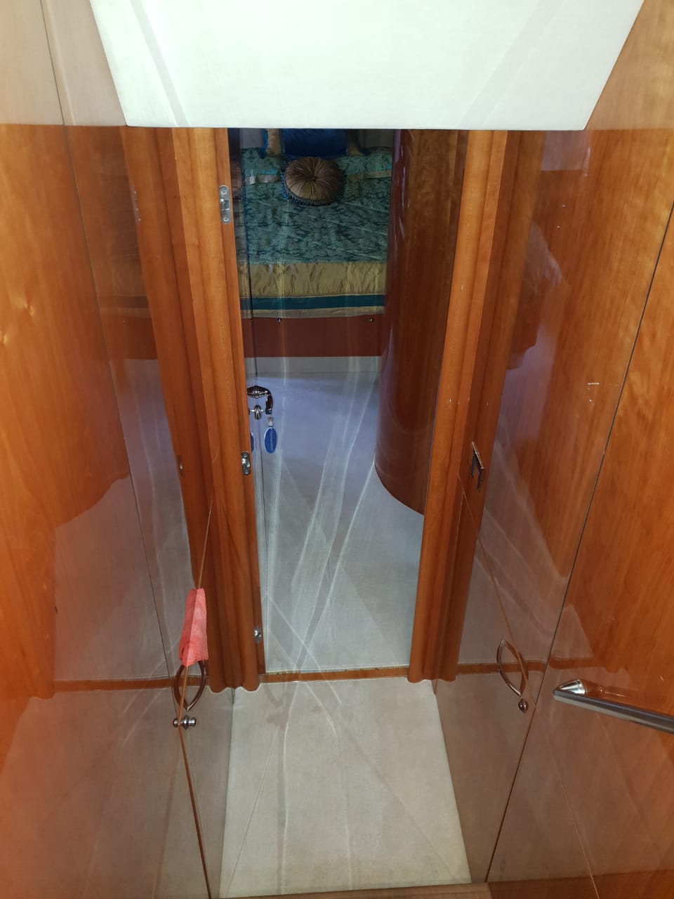 Sunseeker Predator 72 | Интерьер 10