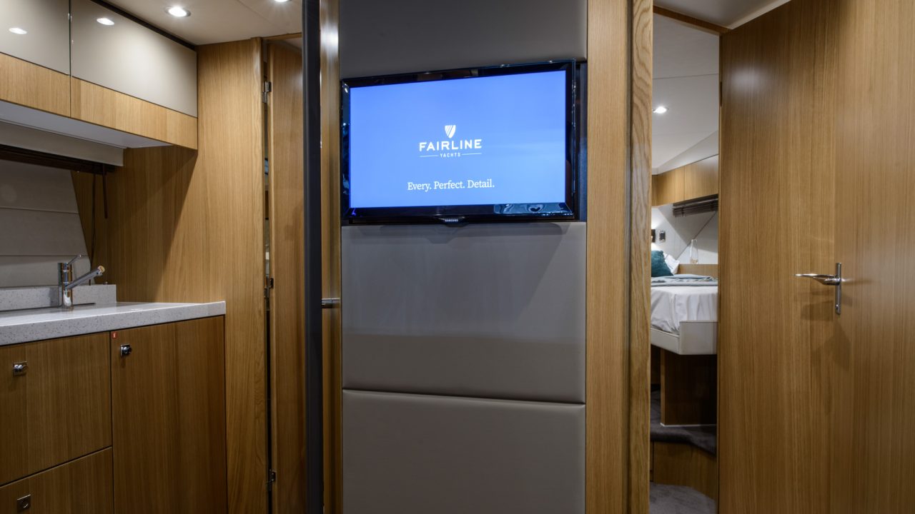 Интерьер моторной яхты Targa 50 GT