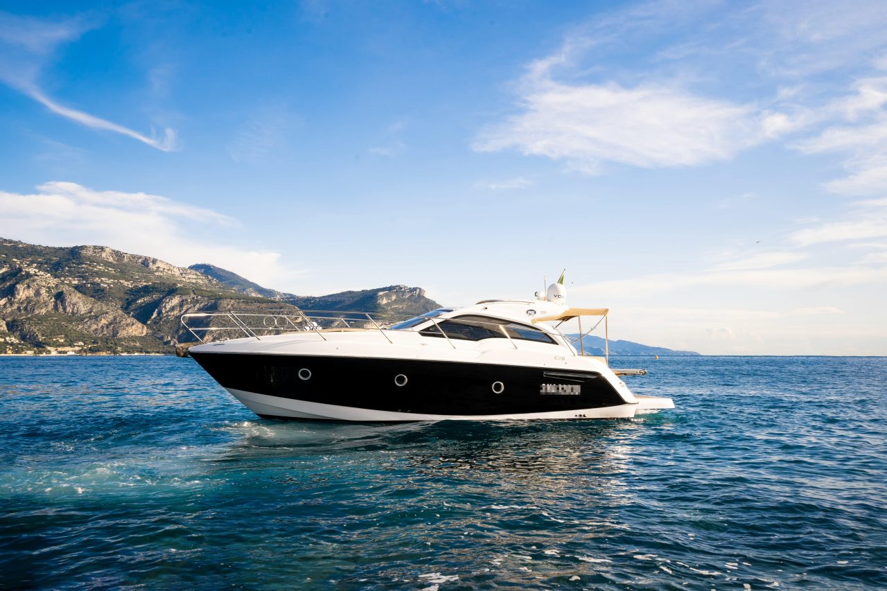 Sessa Marine C35 | Экстерьер 2