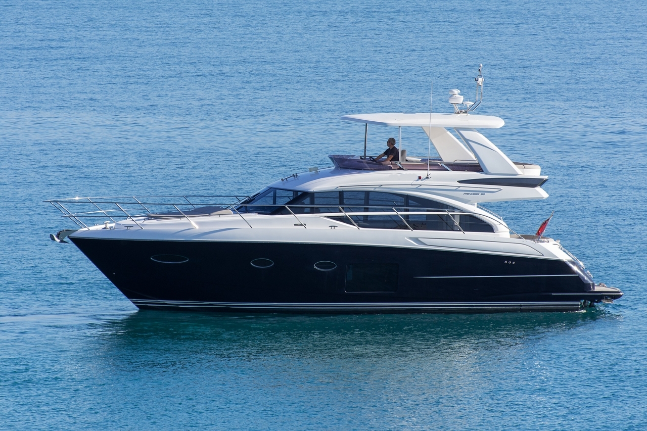 Princess F52 | Экстерьер 1