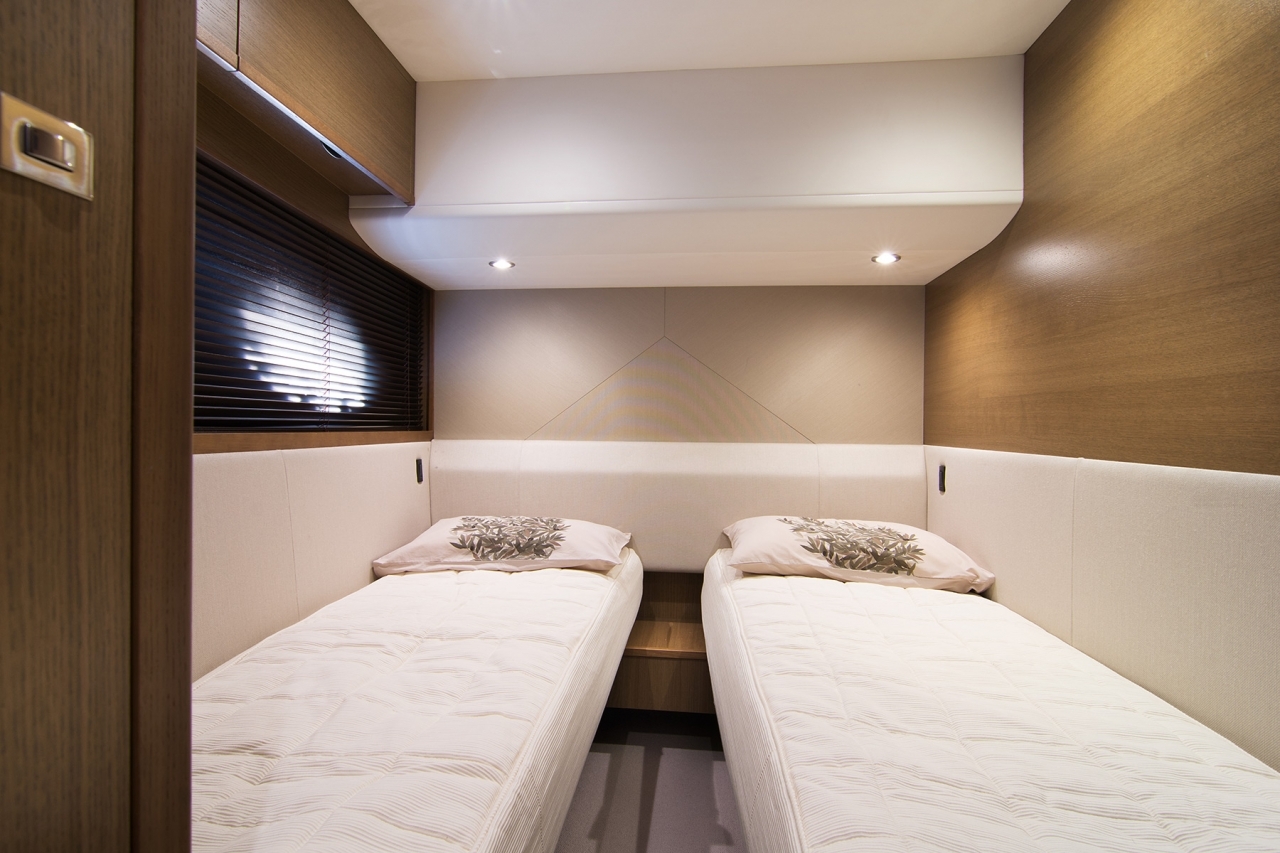 Princess F52 | Интерьер 15
