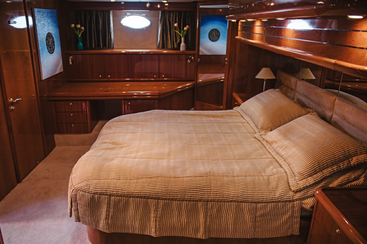 Sunseeker Manhattan 64 | Интерьер 15