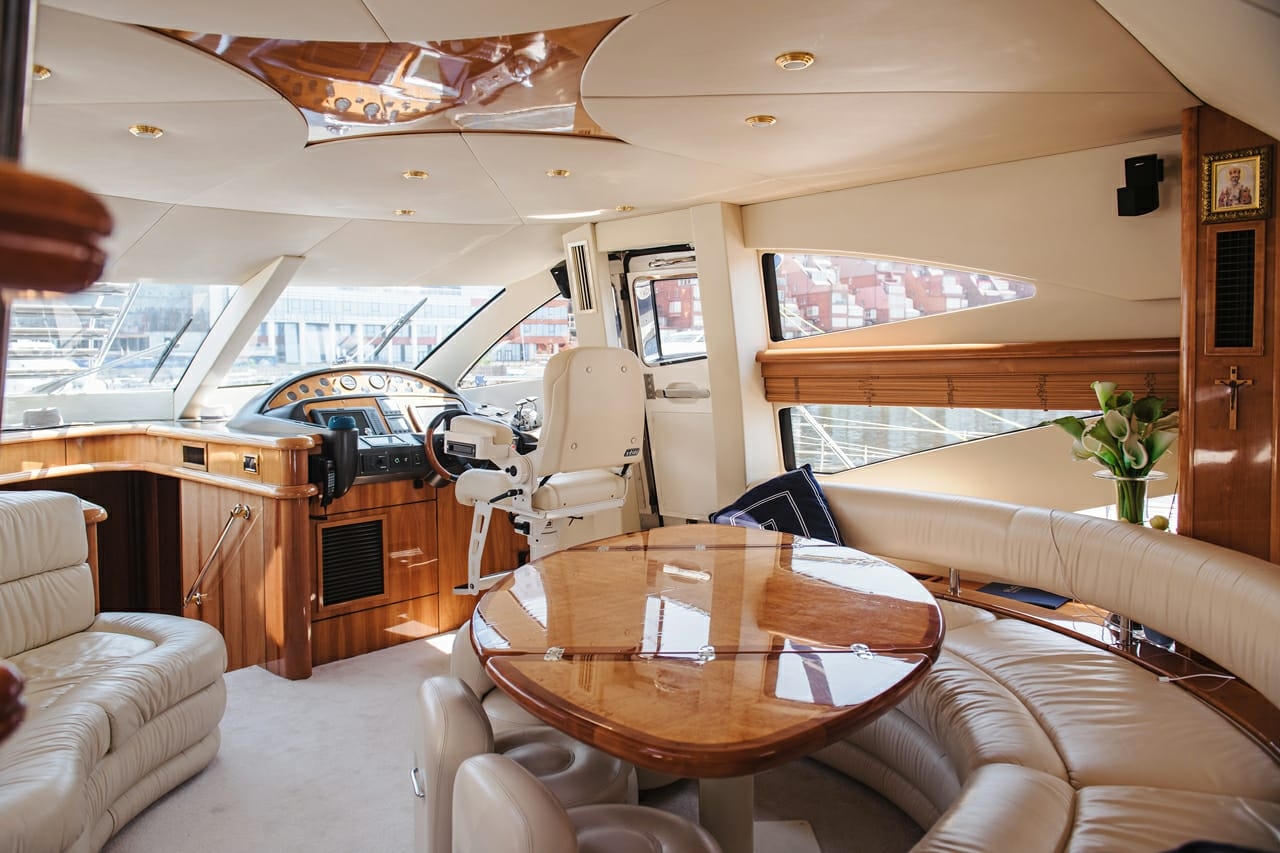 Sunseeker Manhattan 64 | Интерьер 6