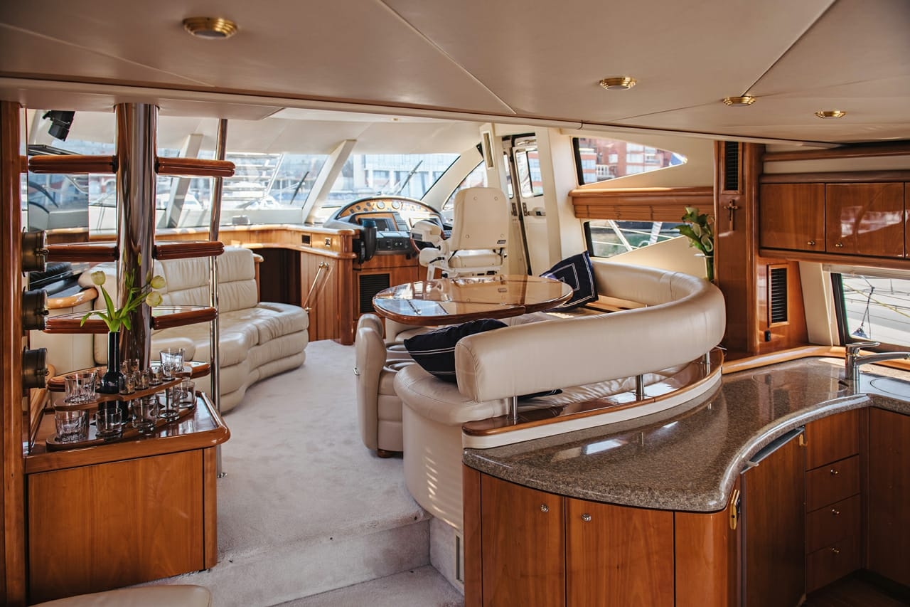 Sunseeker Manhattan 64 | Интерьер 8