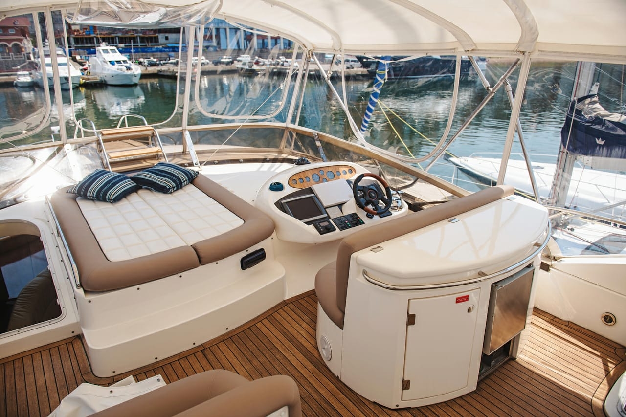 Sunseeker Manhattan 64 | Интерьер 1
