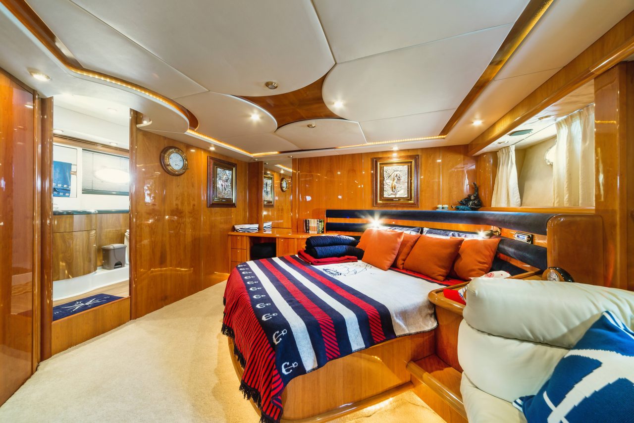 Sunseeker Manhattan 74 | Интерьер 19