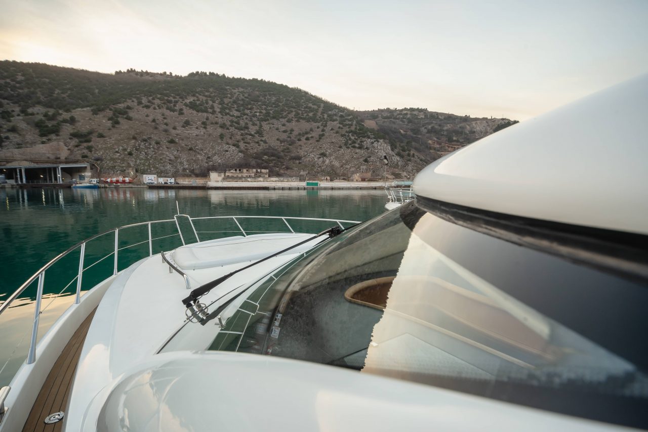 Sunseeker Manhattan 74 | Интерьер 1