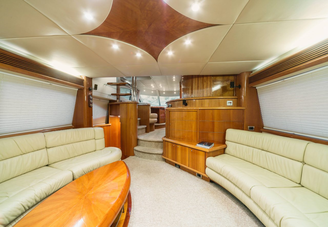 Sunseeker Manhattan 74 | Интерьер 16