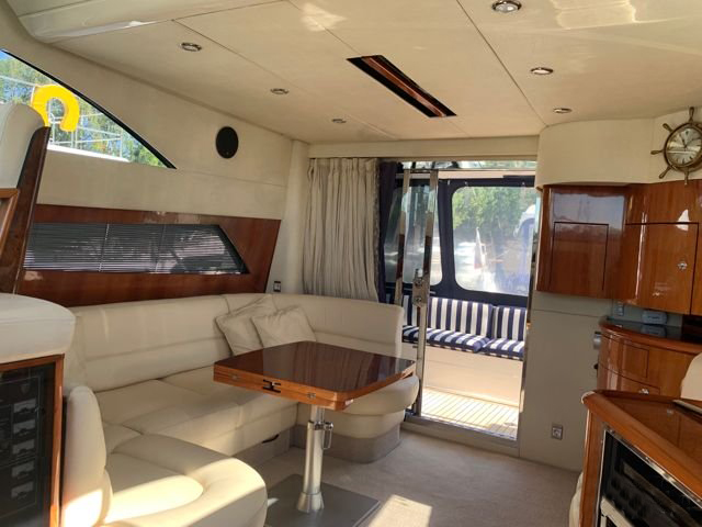 Fairline Phantom 40 | Интерьер 5