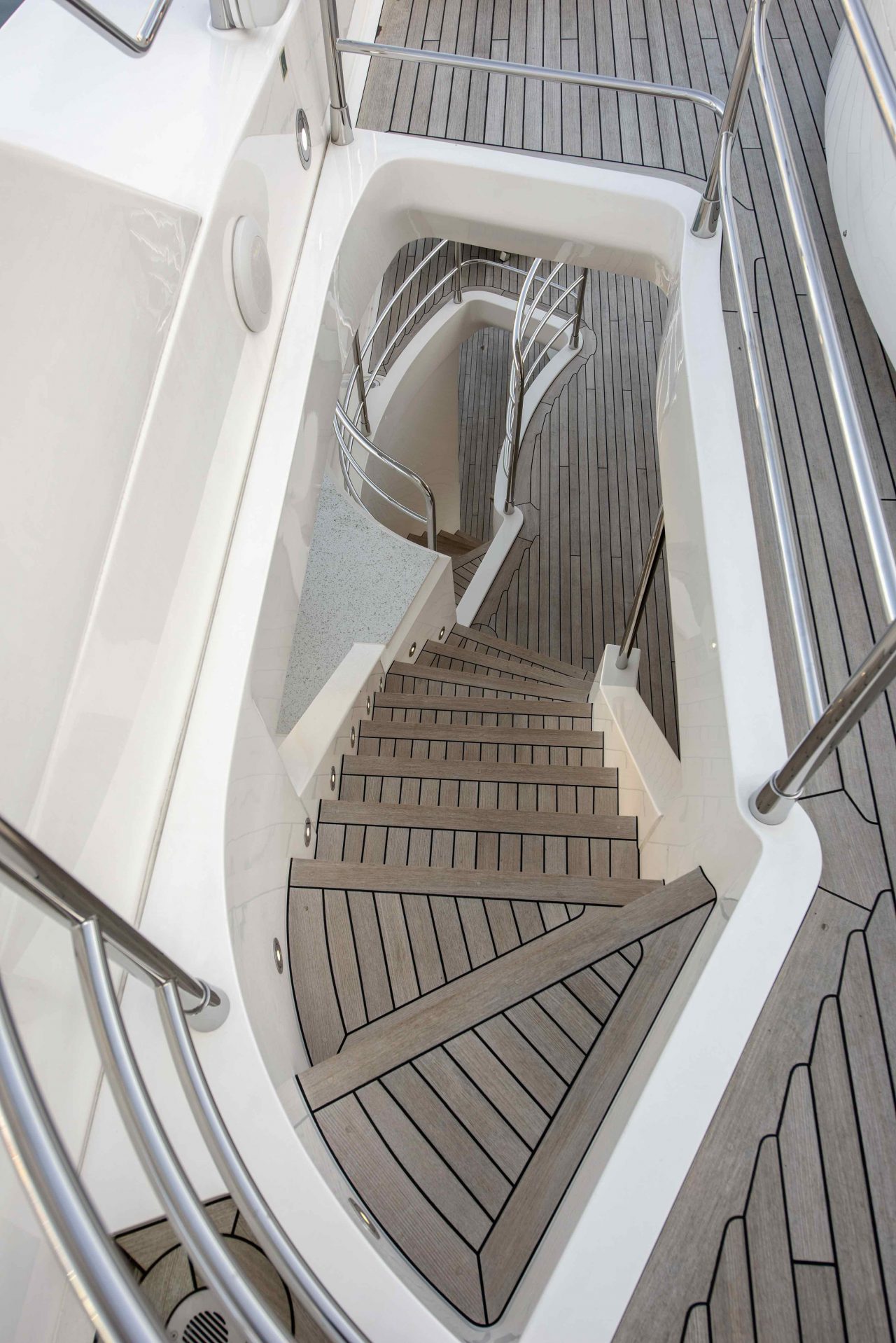 Sunseeker 131 Yacht | Экстерьер 7