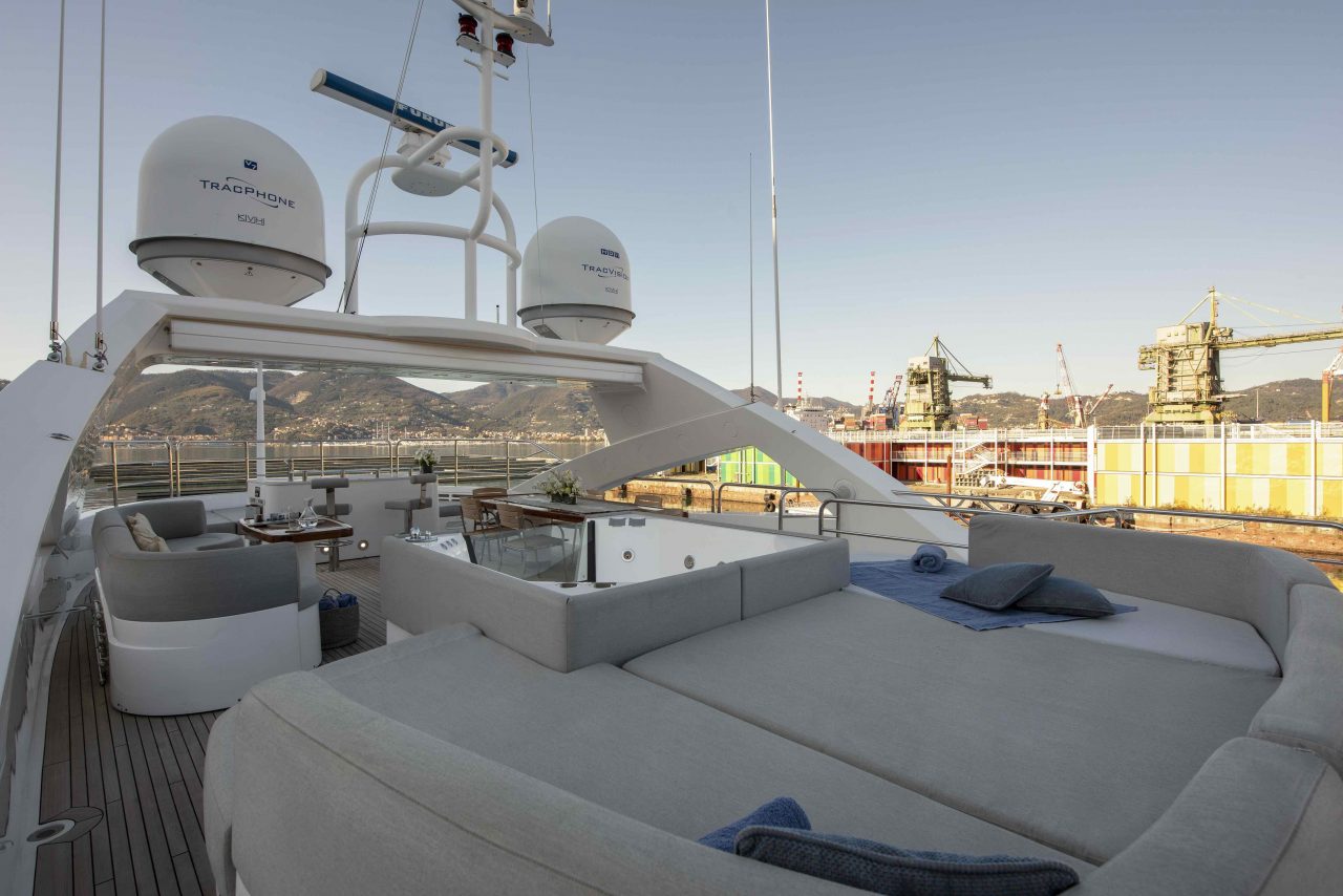 Sunseeker 131 Yacht | Экстерьер 5