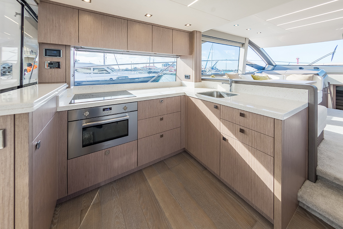 Sunseeker Manhattan 52 | Интерьер 7