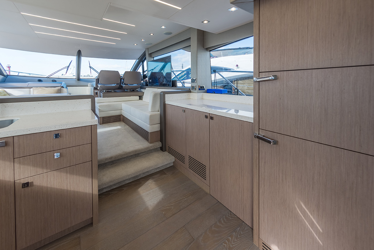 Sunseeker Manhattan 52 | Интерьер 4