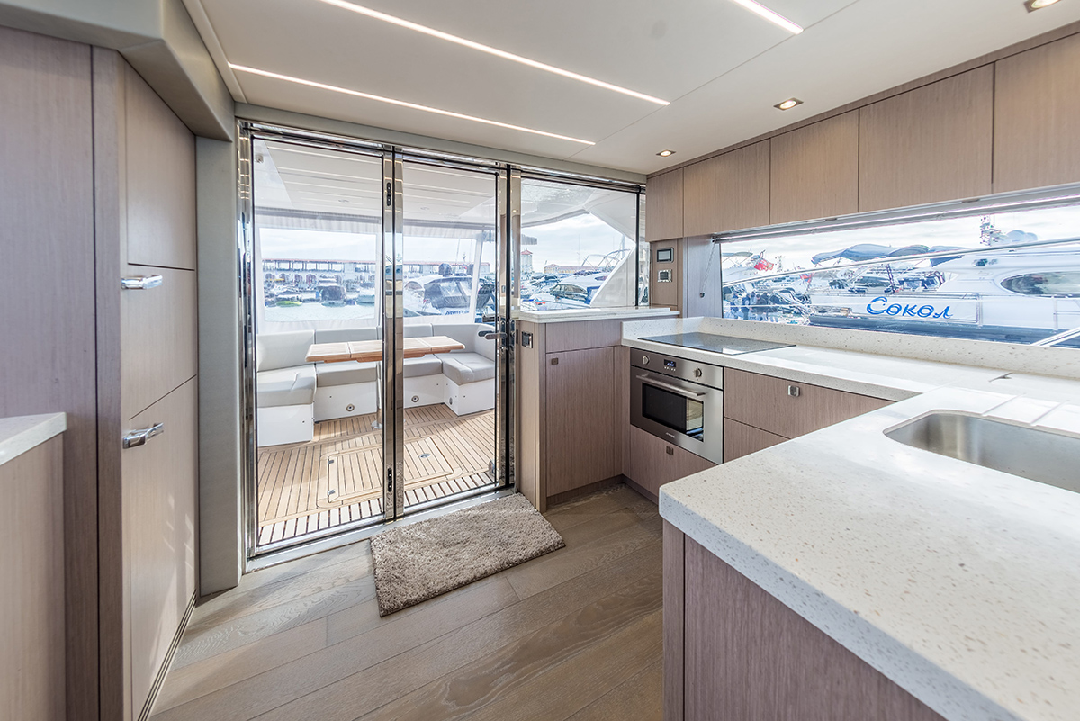 Sunseeker Manhattan 52 | Интерьер 6