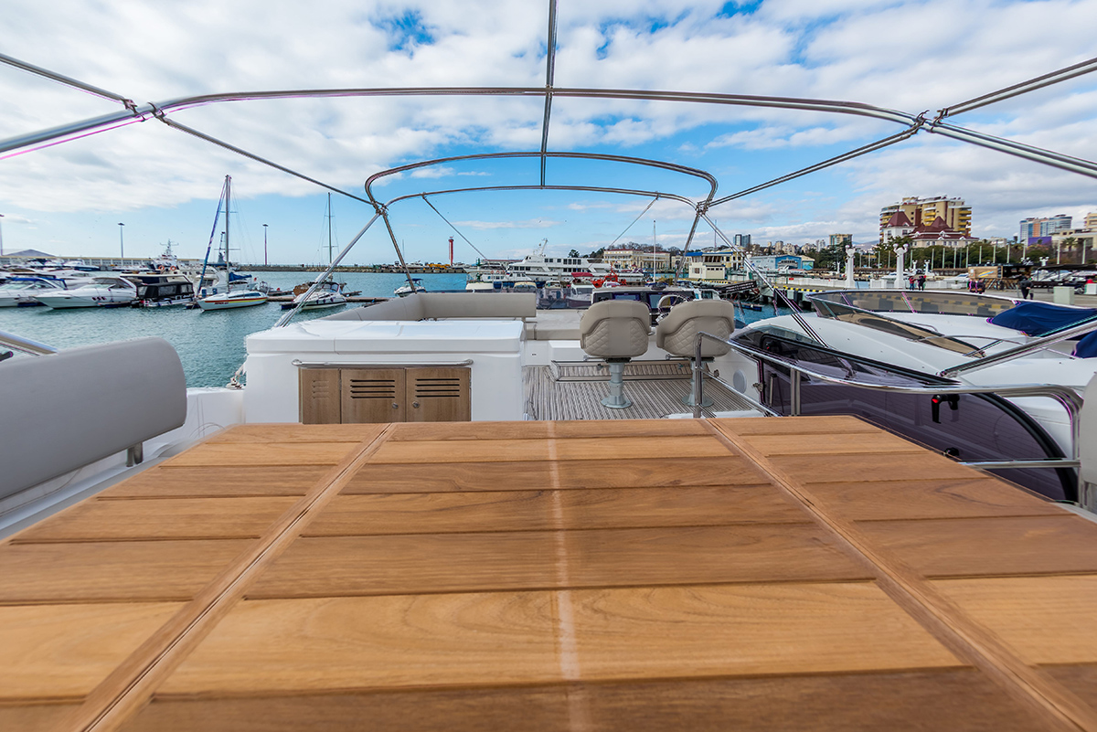 Sunseeker Manhattan 52 | Экстерьер 11