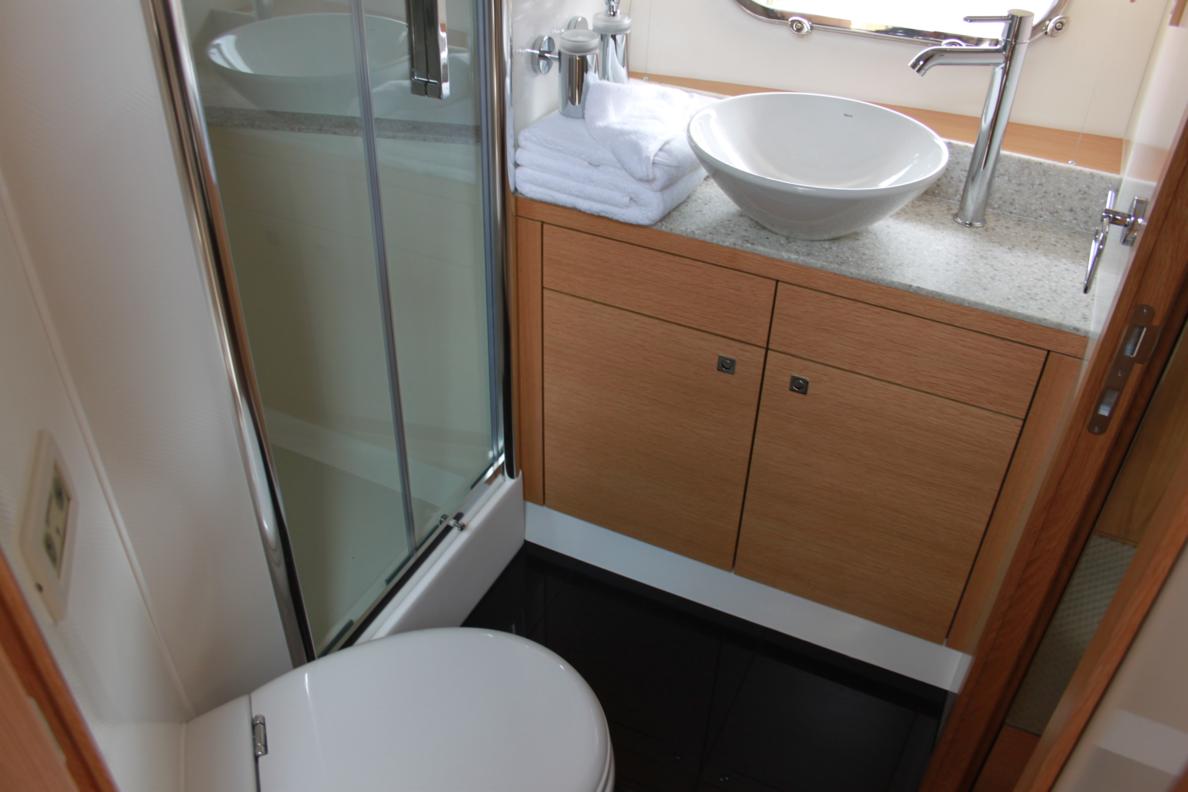 Sunseeker Manhattan 63 | Интерьер 16