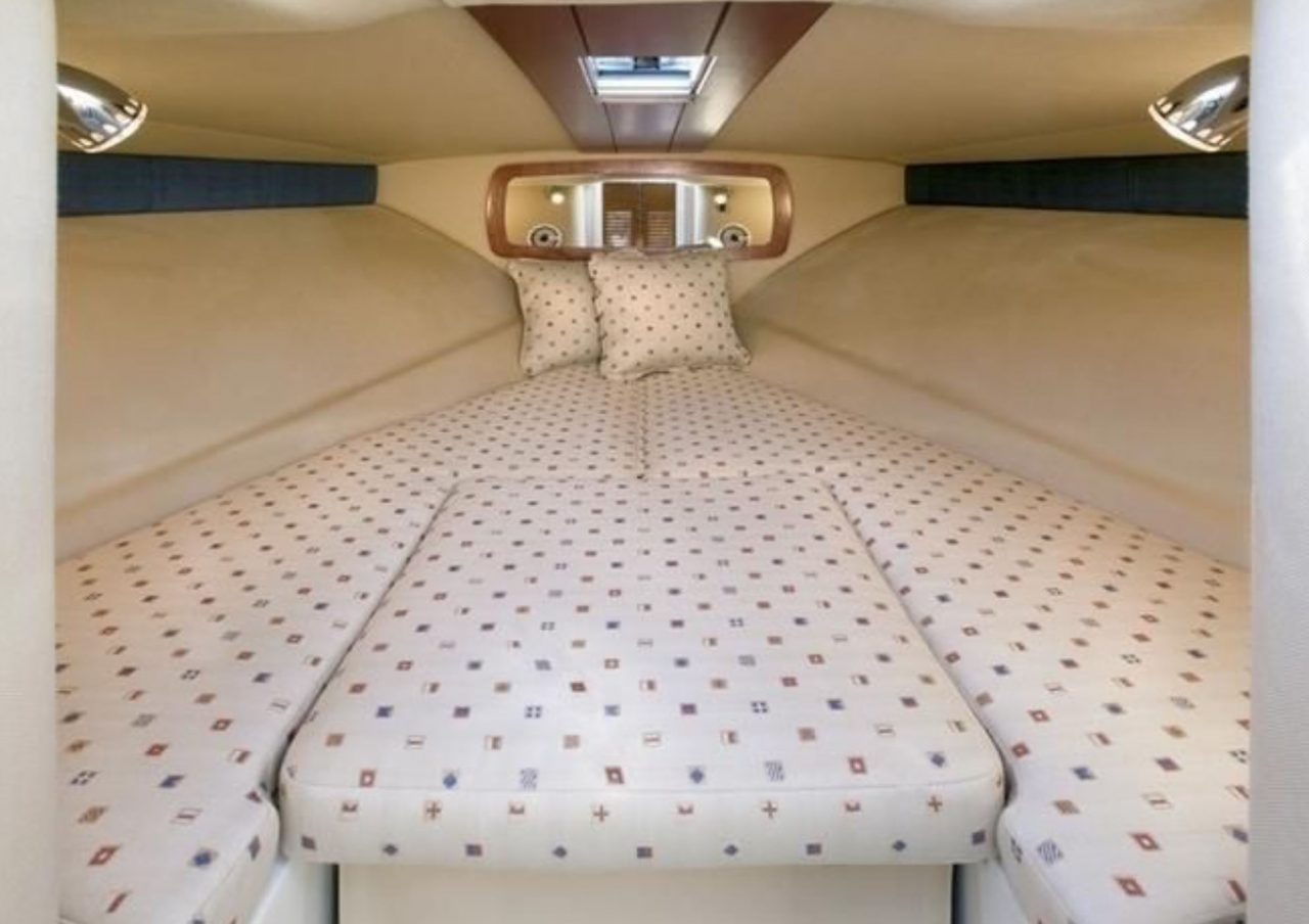 Chris Craft 25 Heritage Edition | Интерьер 1