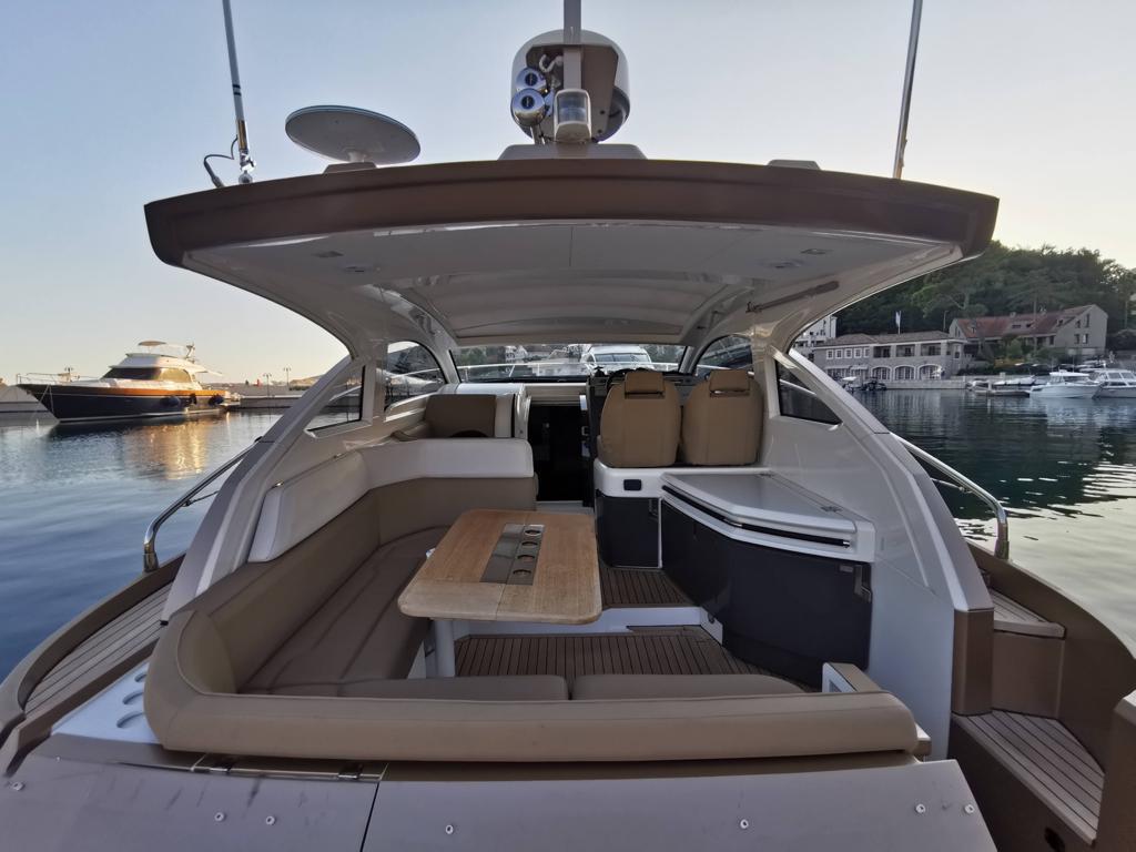 Fairline Targa 38 | Экстерьер 6