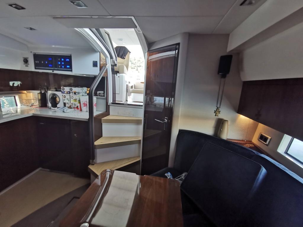 Fairline Targa 38 | Интерьер 8