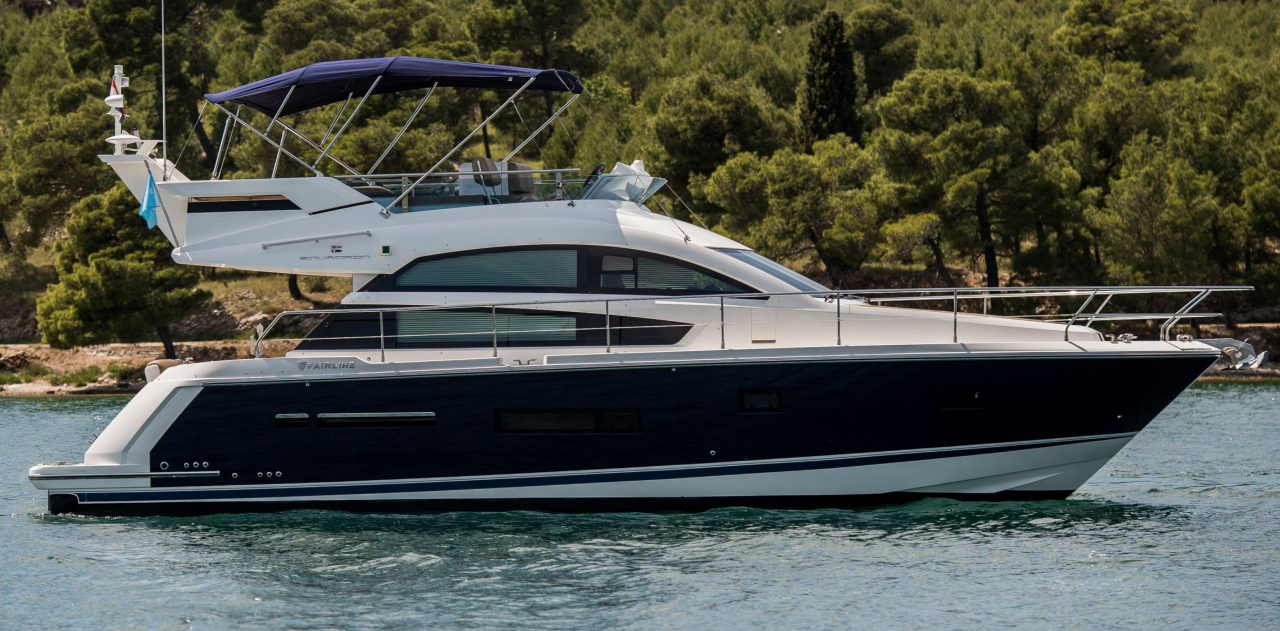 Fairline Squadron 42 | Экстерьер 1
