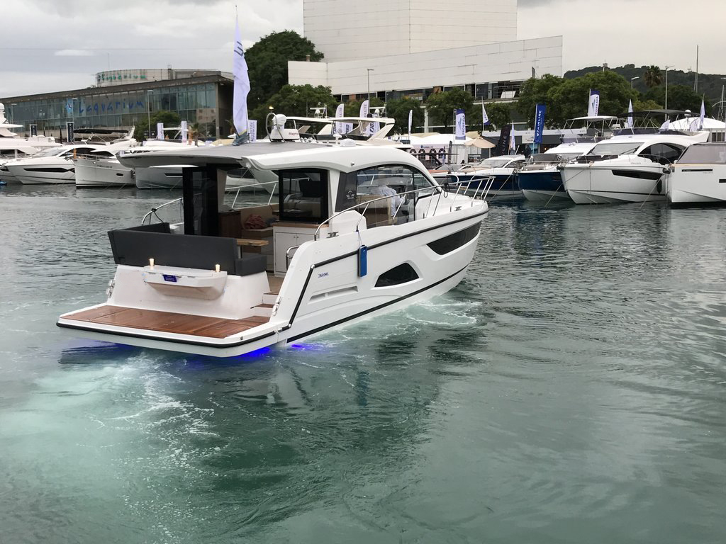 Sealine C390 | Экстерьер 4