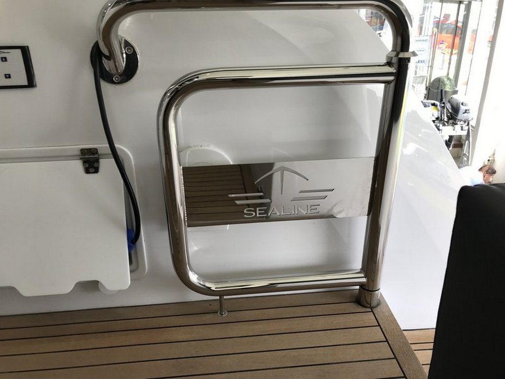Sealine C390 | Экстерьер 7