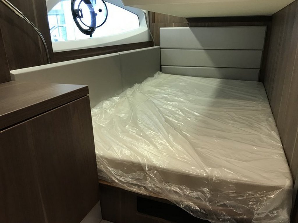 Sealine C390 | Интерьер 6