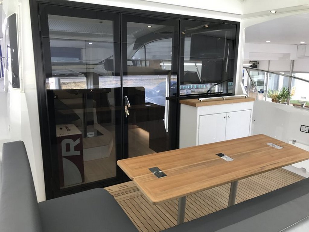 Sealine C390 | Экстерьер 16