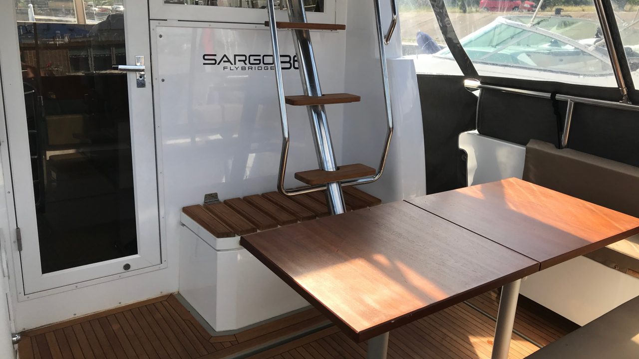 Sargo 36 Fly | Экстерьер 13