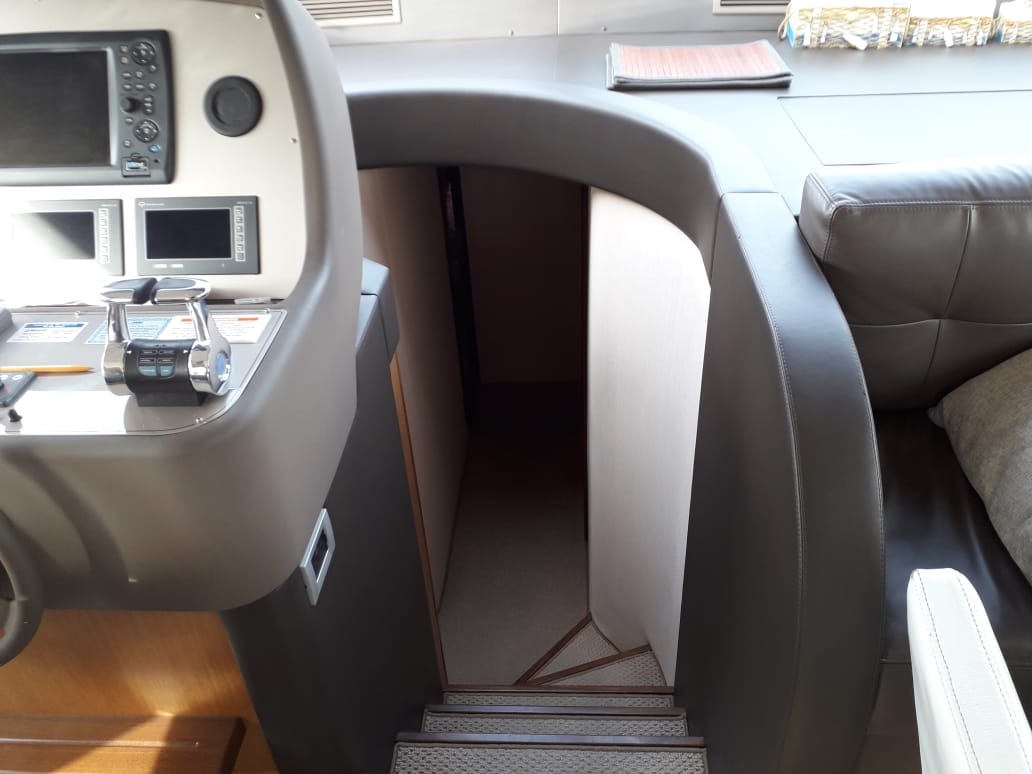 Ferretti 631 | Интерьер 9