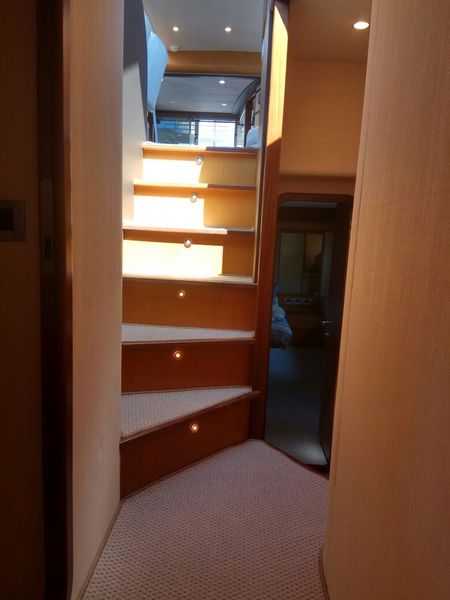 Ferretti 631 | Интерьер 12