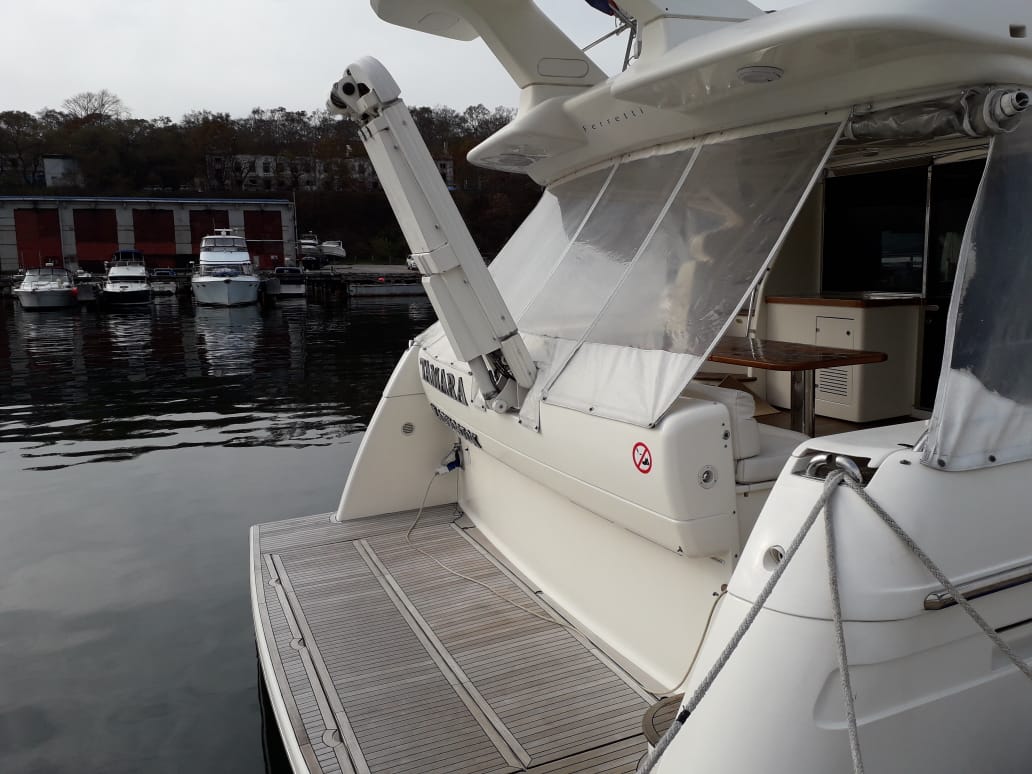 Ferretti 550 | Экстерьер 3