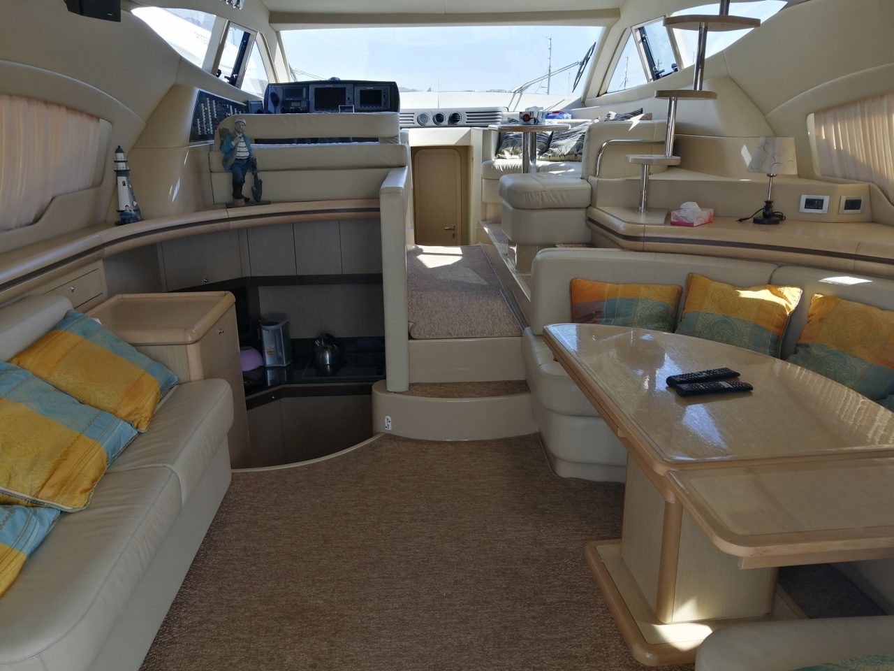 Ferretti 550 | Интерьер 5