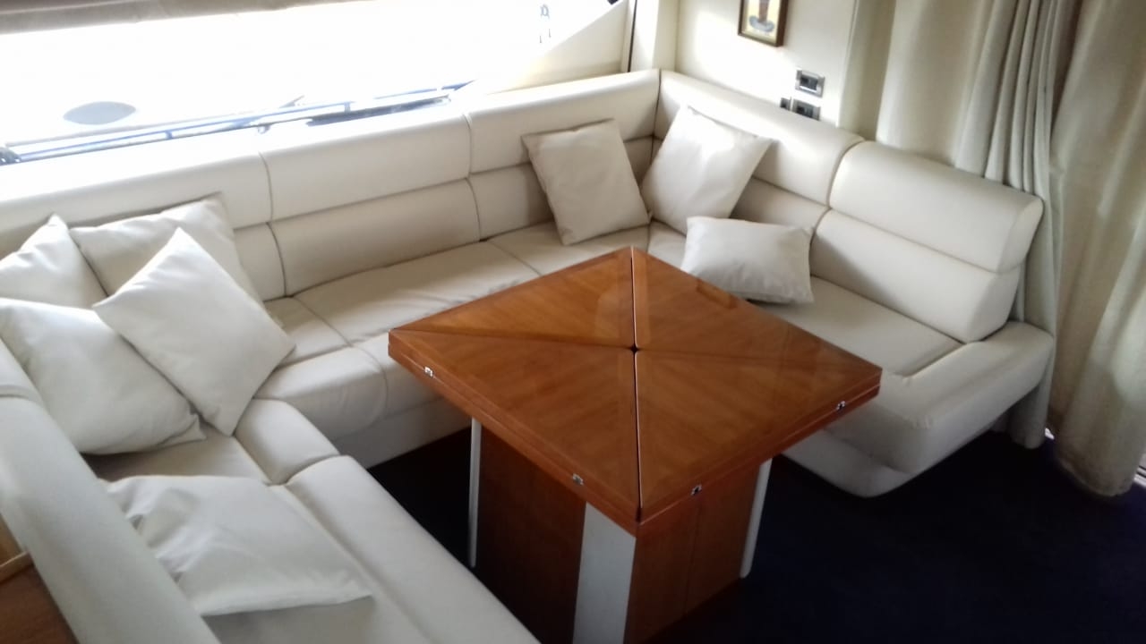 Sunseeker Manhattan 60 | Интерьер 3