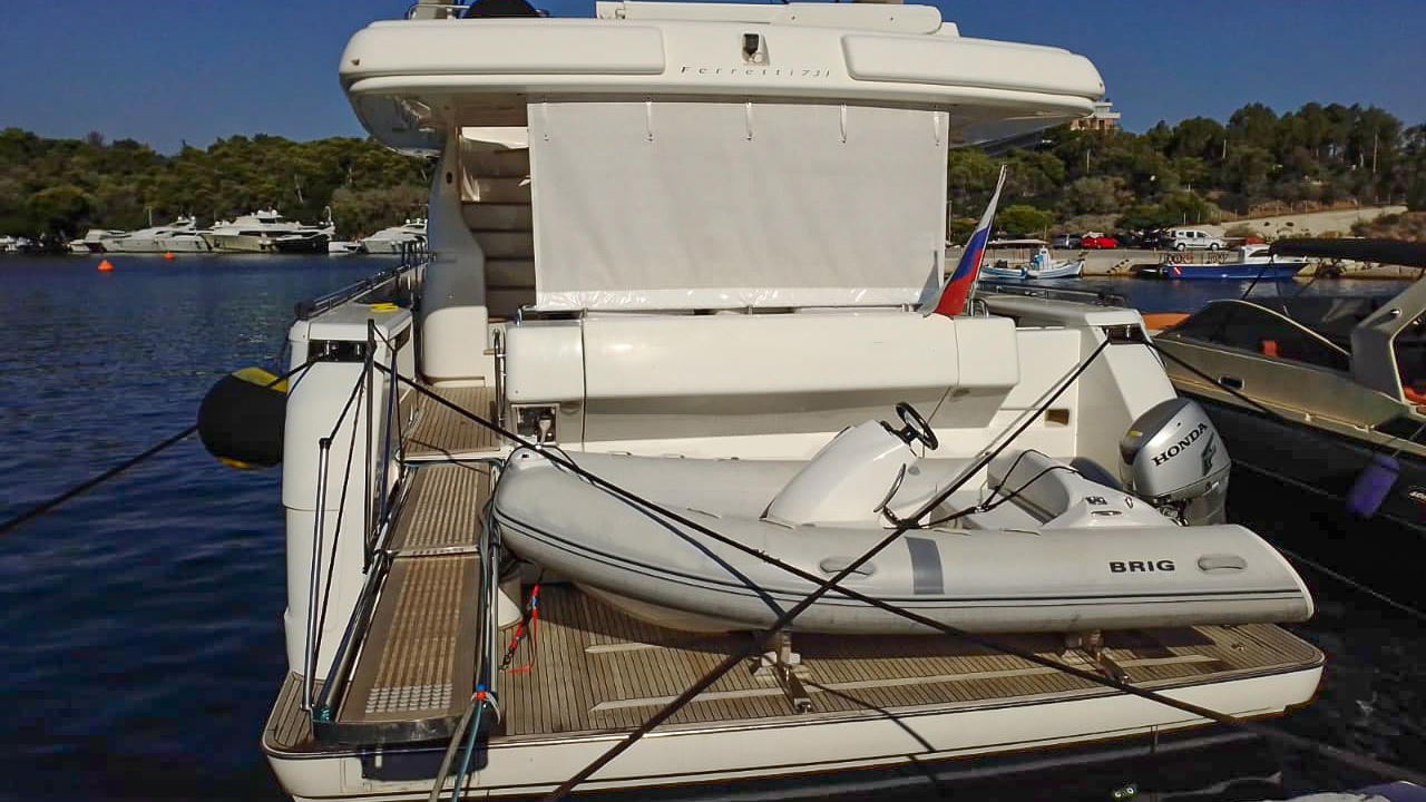 Ferretti 731 | Экстерьер 4