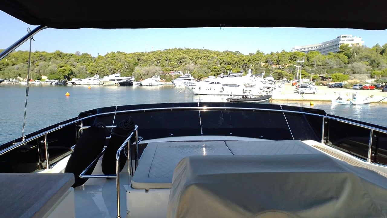 Продажа моторной яхты Ferretti 731 2005