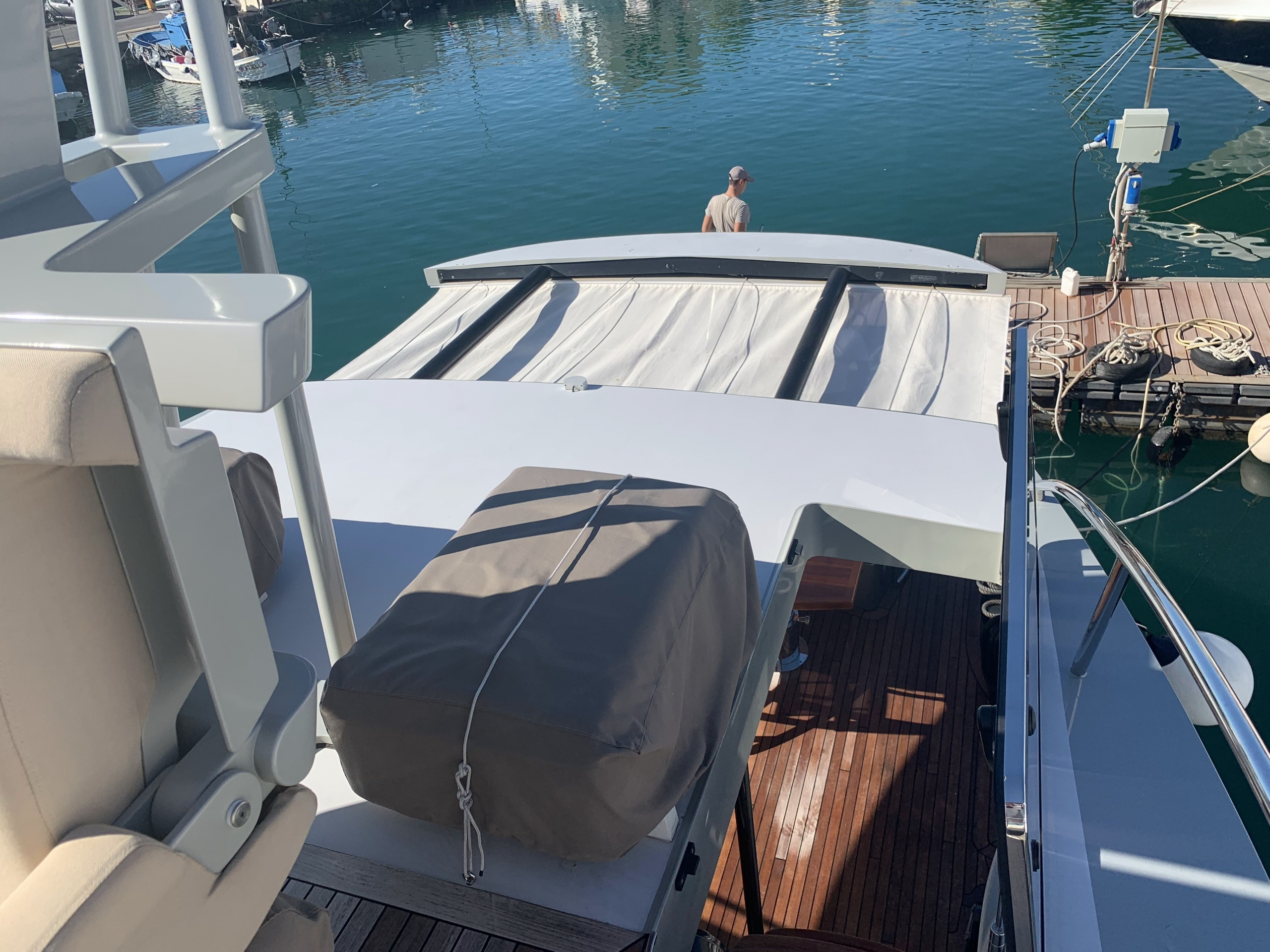 AY74 Jasmine | Экстерьер 9