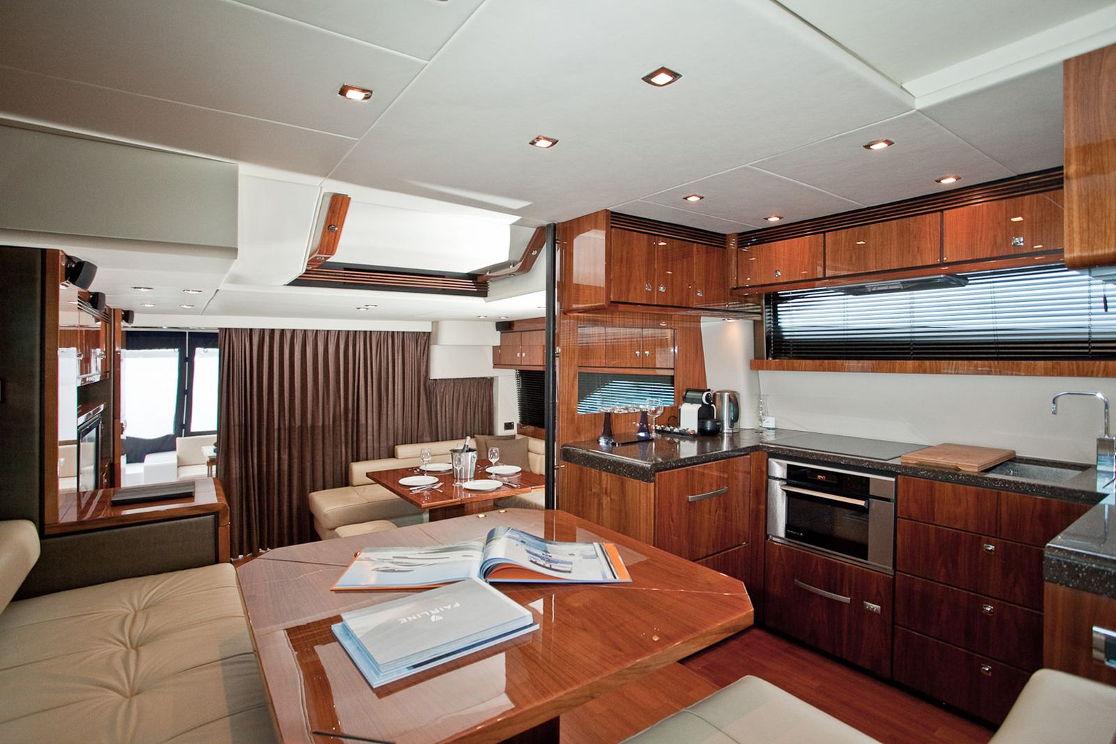 Fairline Squadron 55 (009) | Интерьер 7
