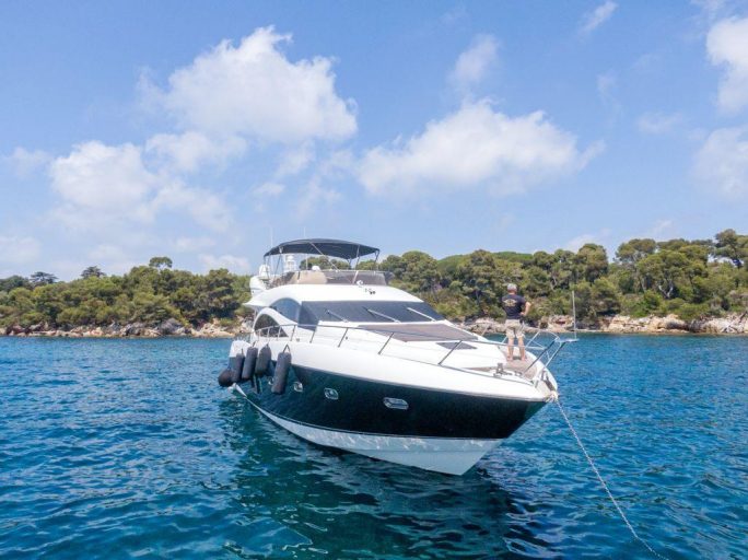 Sunseeker Manhattan 70 (2008) | Экстерьер 5