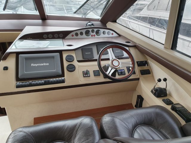 Princess 50 (2010) | Интерьер 3