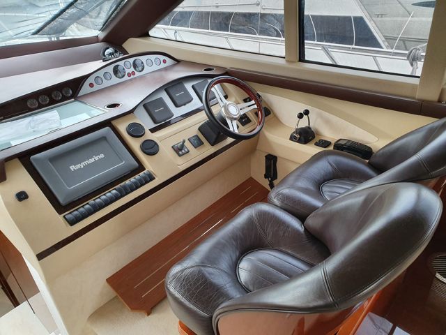 Princess 50 (2010) | Интерьер 5